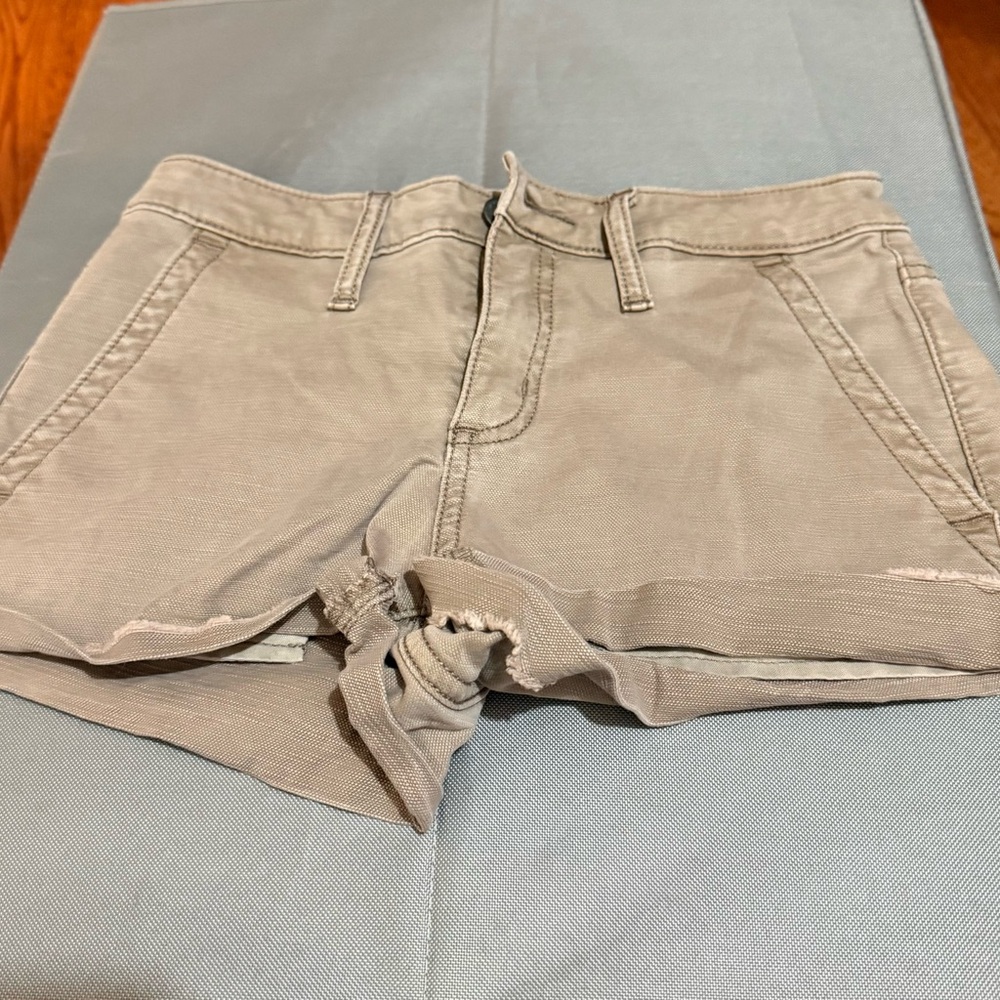 Universal Thread Tan Jean Shorts Versatile Cotton Twill
